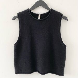 Aritzia The Group by Babaton Ellipsis Luxe 100% Cashmere Tank